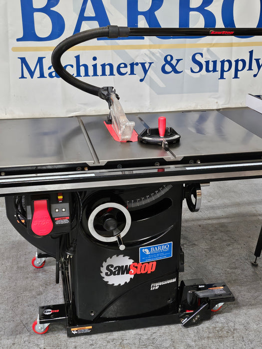 SawStop 10in Professional Saw